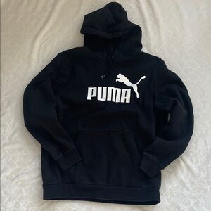 PUMA Men's Black Sweatshirt with Logo size M